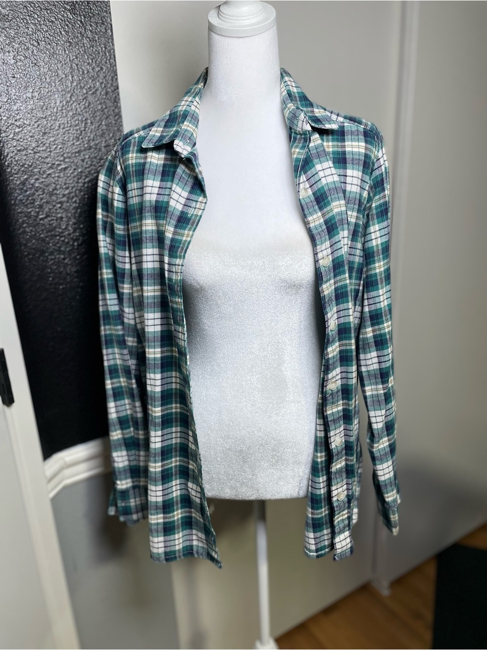 Alfred Dunner Teal Green and White Plaid Button-Front Shirt